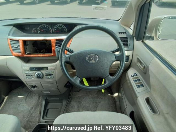 Used 2005 AT toyota noah AZR60G Image[19]