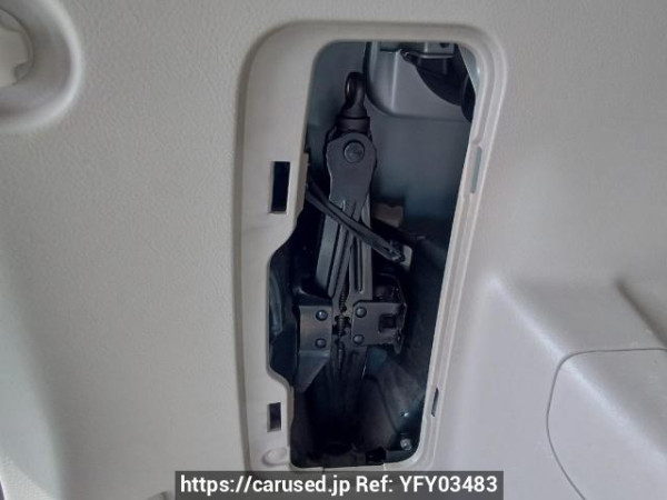 Used 2005 AT toyota noah AZR60G Image[40]