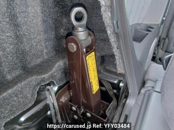 Used 2005 AT toyota alphard ANH10W Image[43]