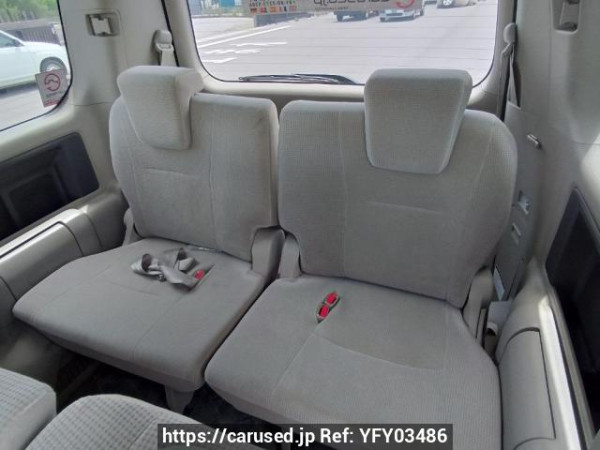 Used 2007 AT toyota noah ZRR70G Image[16]