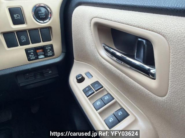 Used 2014 AT toyota noah ZRR80G Image[16]