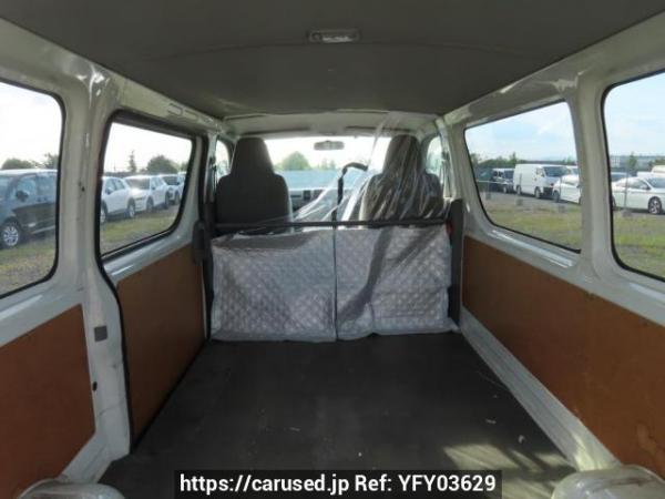 Used 2005 AT toyota regiusace-van KDH205V Image[9]