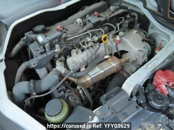 Used 2005 AT toyota regiusace-van KDH205V Image[11]