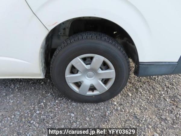 Used 2005 AT toyota regiusace-van KDH205V Image[32]