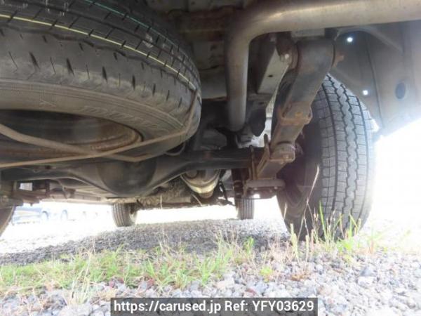 Used 2005 AT toyota regiusace-van KDH205V Image[43]