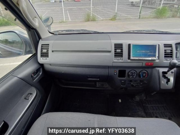 Used 2006 AT toyota regiusace-van KDH205V Image[17]