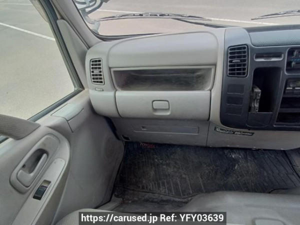 Used 2013 MT toyota dyna-truck TRY220 Image[16]