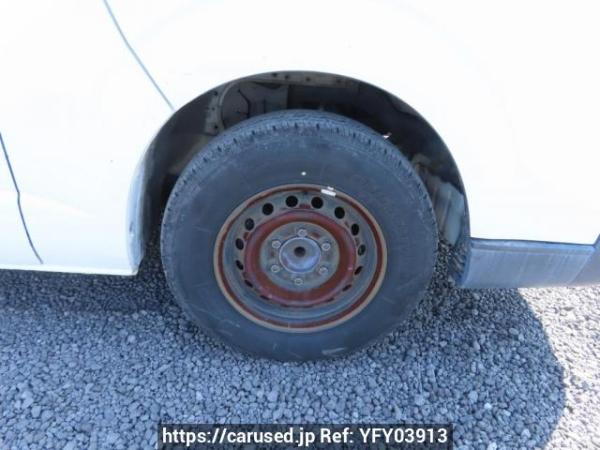 Used 2006 AT toyota regiusace-van KDH200V Image[34]