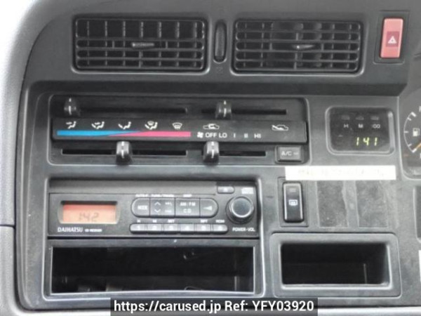 Used 2001 AT toyota hiace-van RZH102V Image[17]