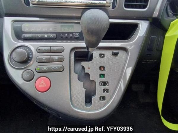 Used 2003 AT toyota wish ZNE10G Image[22]