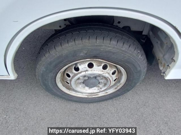Used 2005 MT mazda bongo-van SK82V Image[26]