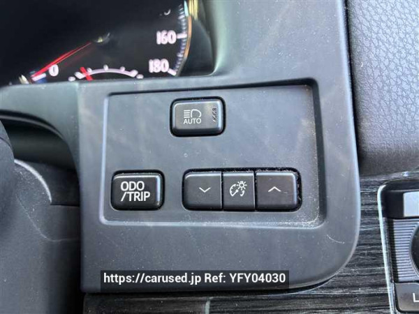 Used 2016 CVT toyota crown-hybrid AWS210 Image[14]