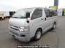 Used 2004 MT toyota regiusace-van KDH200V Image[2]