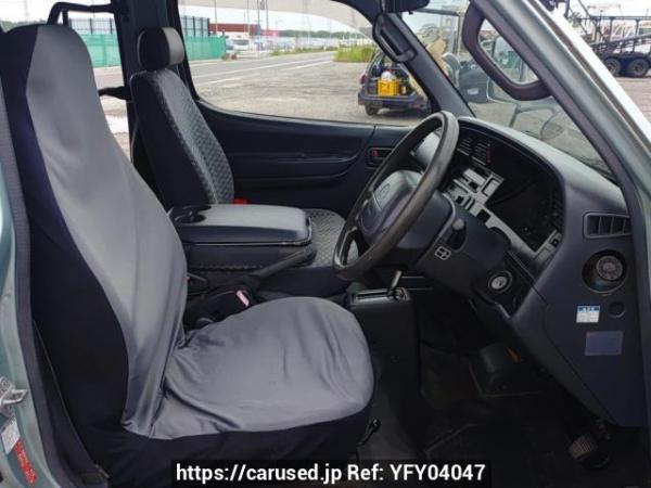 Used 2004 AT toyota hiace-van TRH112V Image[12]