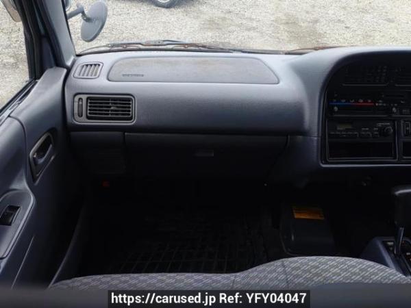 Used 2004 AT toyota hiace-van TRH112V Image[17]