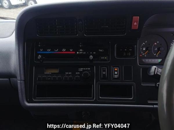 Used 2004 AT toyota hiace-van TRH112V Image[21]