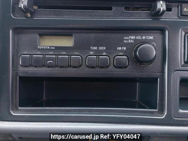 Used 2004 AT toyota hiace-van TRH112V Image[23]