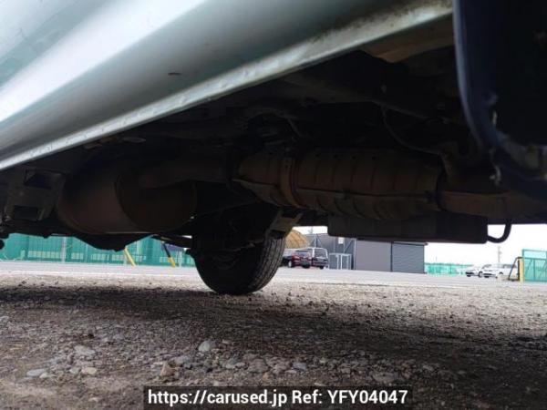 Used 2004 AT toyota hiace-van TRH112V Image[31]