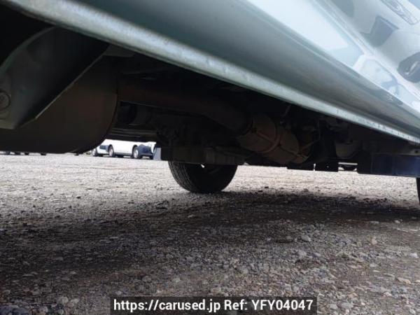 Used 2004 AT toyota hiace-van TRH112V Image[34]