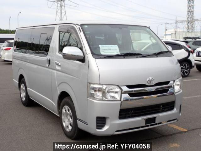 2017 Toyota Hiace Van TRH200V