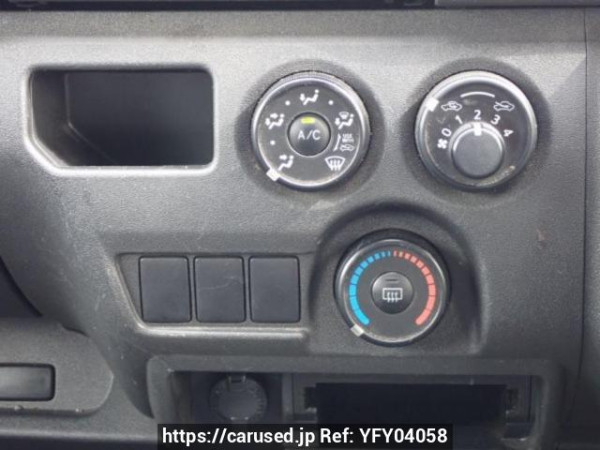 Used 2017 AT toyota hiace-van TRH200V Image[22]