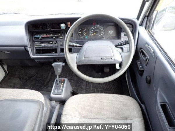 Used 1995 AT toyota hiace-van RZH112V Image[18]