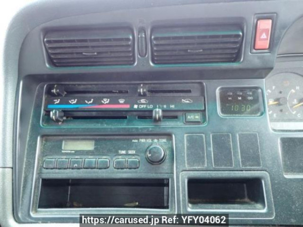 Used 2001 AT toyota hiace-van RZH112V Image[18]