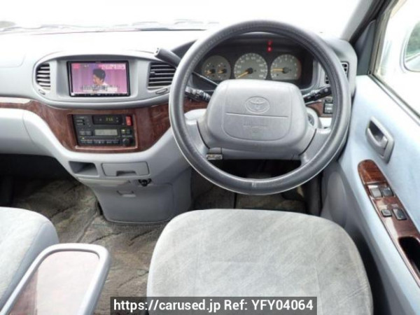 Used 1999 AT toyota hiace-regius RCH41W Image[18]