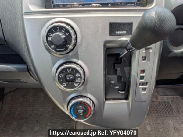 Used 2006 AT toyota ractis SCP100 Image[16]