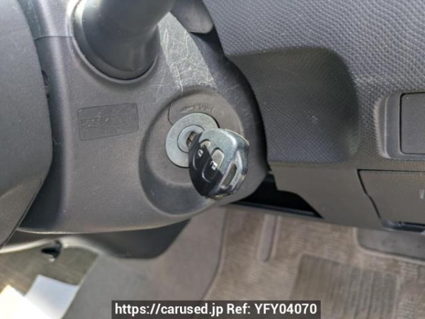 Used 2006 AT toyota ractis SCP100 Image[21]