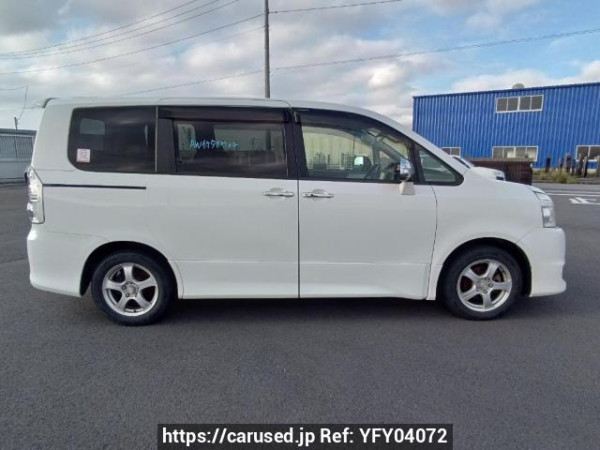 Used 2010 AT toyota voxy ZRR70W Image[7]