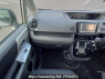 Used 2010 AT toyota voxy ZRR70W Image[18]
