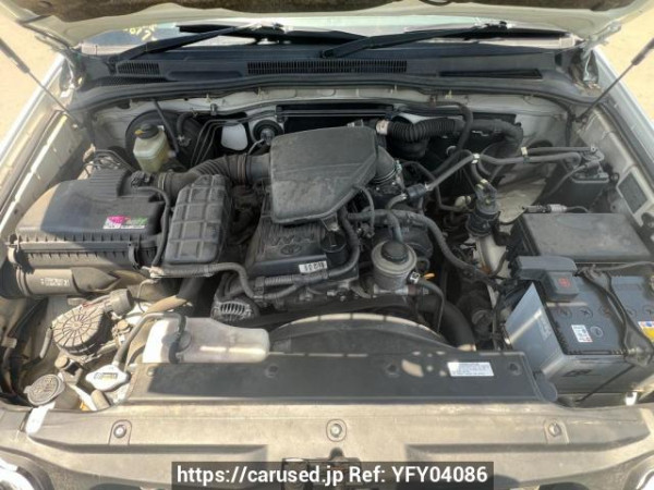 Used 2005 AT toyota hilux-surf TRN215W Image[9]