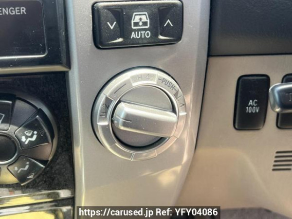 Used 2005 AT toyota hilux-surf TRN215W Image[22]