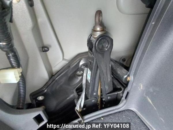 Used 2004 AT toyota wish ZNE10G Image[43]