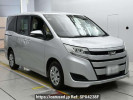 Toyota Noah ZRR85G
