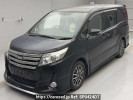 Toyota Noah ZRR80W