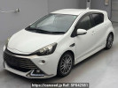Toyota Aqua NHP10