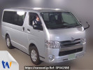 Toyota Hiace Van TRH200V