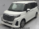 Toyota Roomy M910A