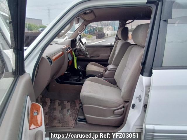 Buy Used 2002 Toyota Land Cruiser Prado RZJ95W (YFZ03051) - Carused.jp