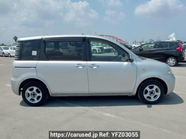 Used 2005 AT toyota sienta NCP81G Image[7]