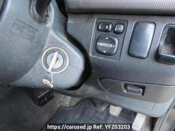 Used 2006 AT toyota regiusace-van KDH205V Image[28]