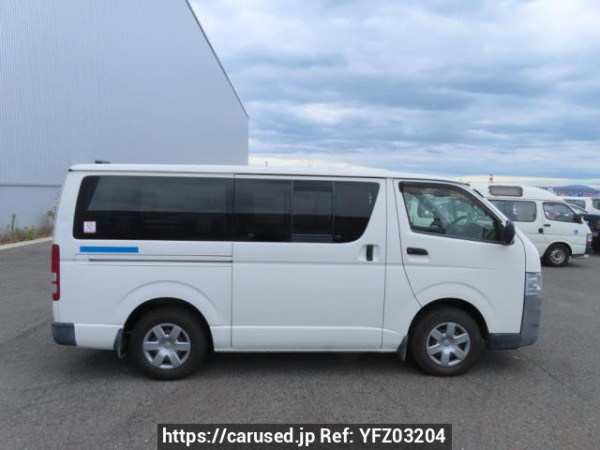 Used 2006 MT toyota regiusace-van KDH200V Image[7]