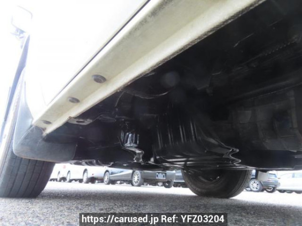 Used 2006 MT toyota regiusace-van KDH200V Image[29]