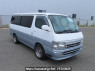 Used 2004 AT toyota regiusace-van TRH112V Image[0]