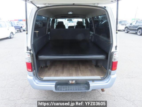 Used 2004 AT toyota regiusace-van TRH112V Image[8]