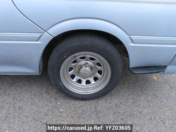 Used 2004 AT toyota regiusace-van TRH112V Image[24]