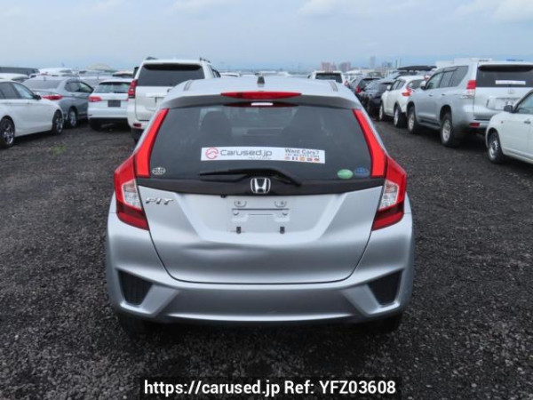 Used 2013 AT honda fit GK3 Image[5]