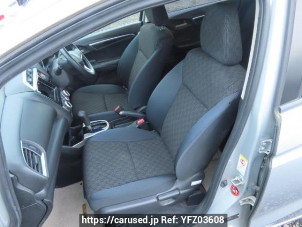 Used 2013 AT honda fit GK3 Image[16]